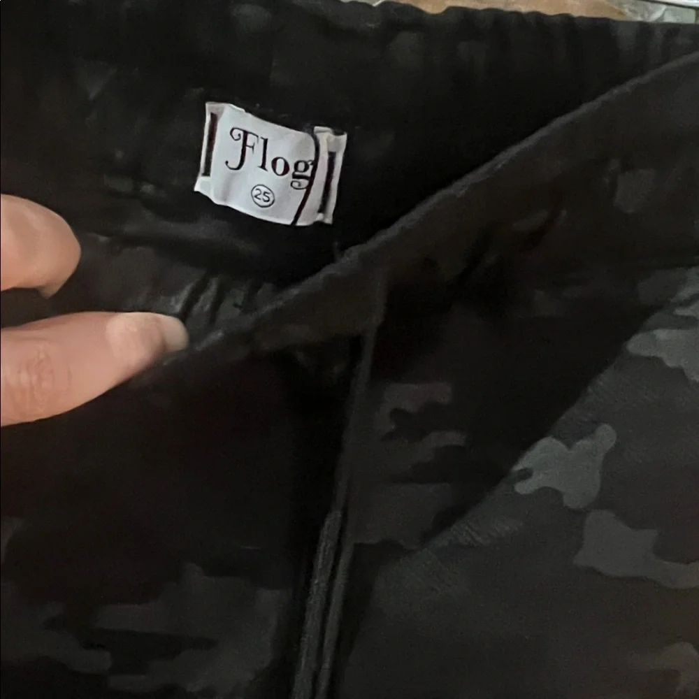 Flog Bevy Flog Camo Black Elastic Waist Stretch Shely Jogger - Picture 3 of 4